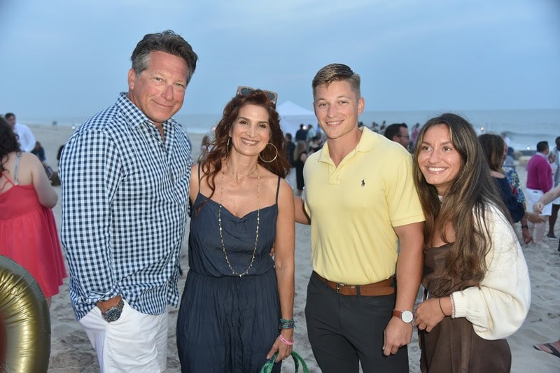 Southampton Animal Shelter "So Fetch" Beach party
