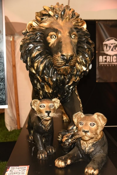 US TUSK LION TRAIL AUCTION