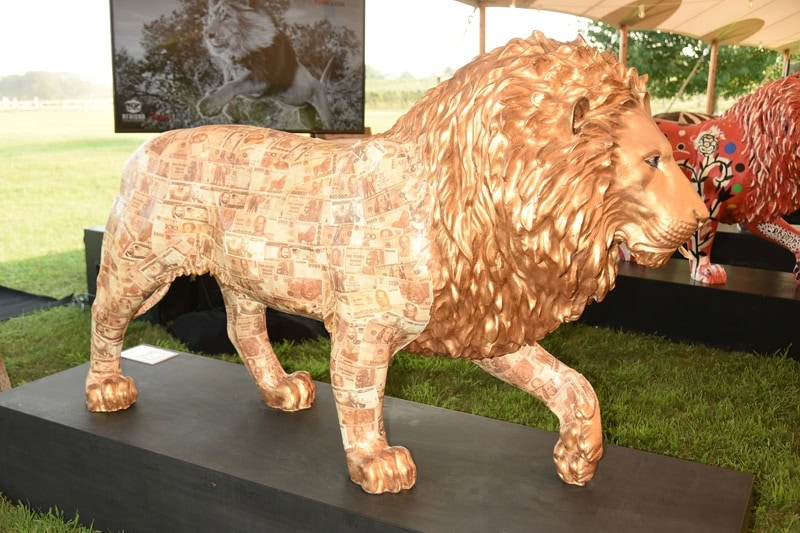 US TUSK LION TRAIL AUCTION