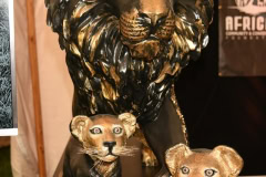 US TUSK LION TRAIL AUCTION