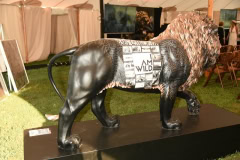 US TUSK LION TRAIL AUCTION