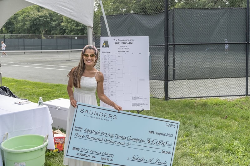 hamptons-westhampton-tennis0814_320