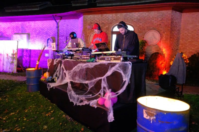 HALLOWEEN SILENT DISCO @ the SOUTHAMPTON ARTS CENTER