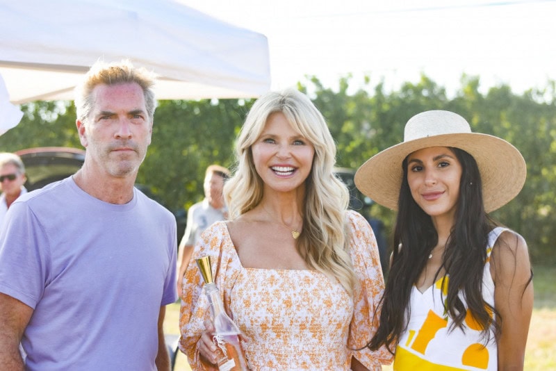 christie-brinkley-hamptons-polo_0193x