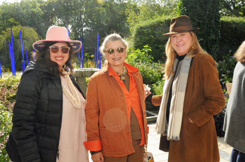 Jade-Netanya-Ullmann-Sherri-Donghia-and-Phyllis-Chase-LH-Landscape-Awards-©-Richard-Lewin-5longhouse-reserve-landscape-luncheon