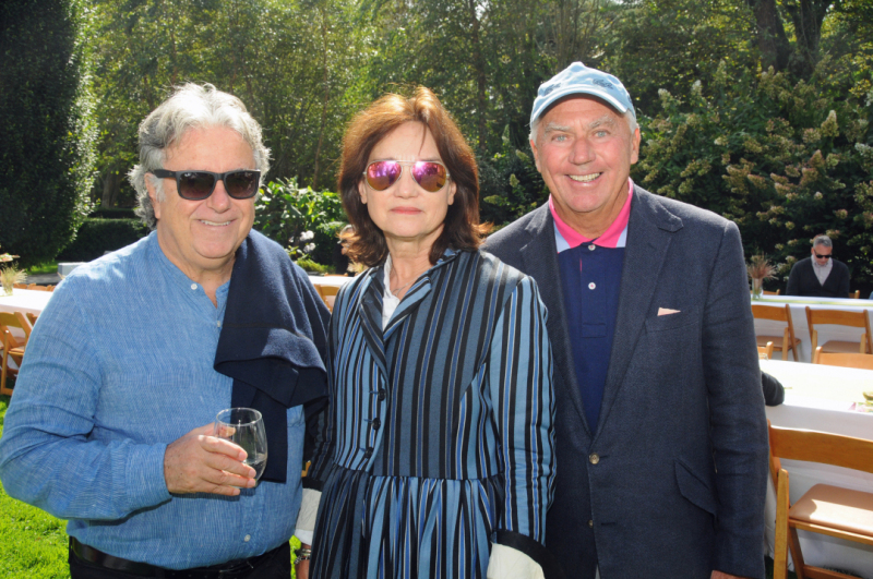 Lee-Skolnick-Carrie-Barratt-and-Peter-Olsen-LH-Landscape-Awards-©-Richard-Lewin-84longhouse-reserve-landscape-luncheon