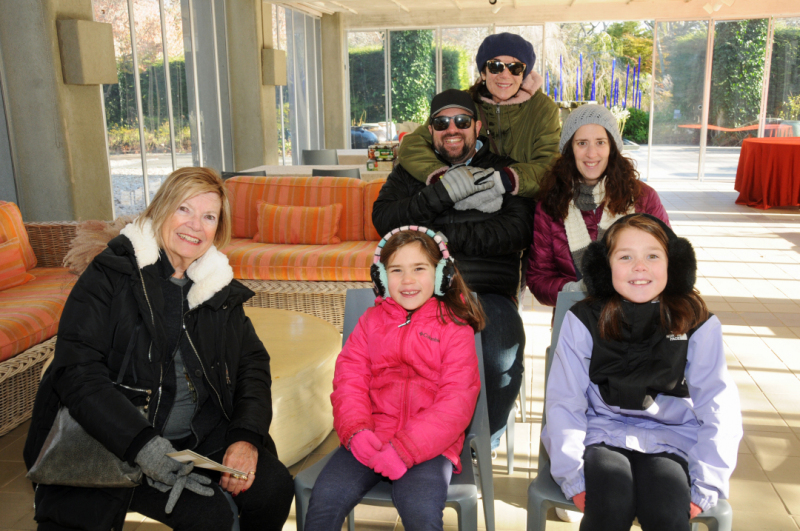 Marjorie_Emily_Zoey_Alex_Carly_Vincent-and-Jackie-Hilly-©-Richard-Lewinlonghouse-reserve-hamptonsJPG