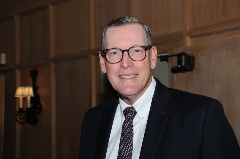 Kenneth-Kochlvis-luncheon