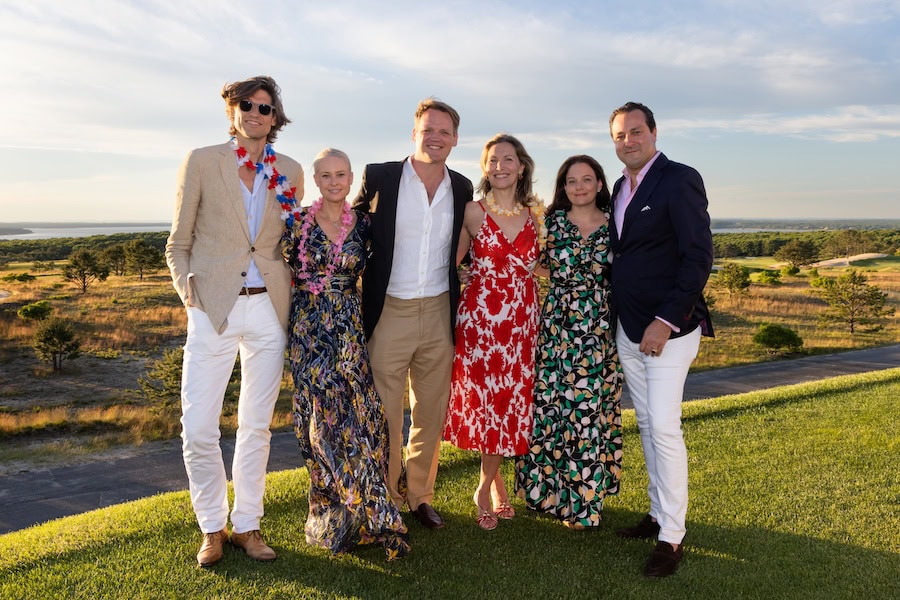 Benefit-Guests-GFEE-board-member-Marisa-van-Bokhorst-right-husband-Robin-right-hamptons Benefit-Guests-GFEE-board-member-Marisa-van-Bokhorst-right-husband-Robin-right-hamptons