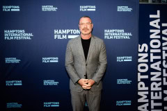 Liev Schreiber