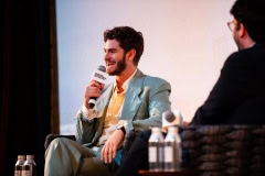 Andrew Garfield, Richard Lawson