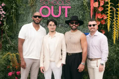 schools-out-hamptons24