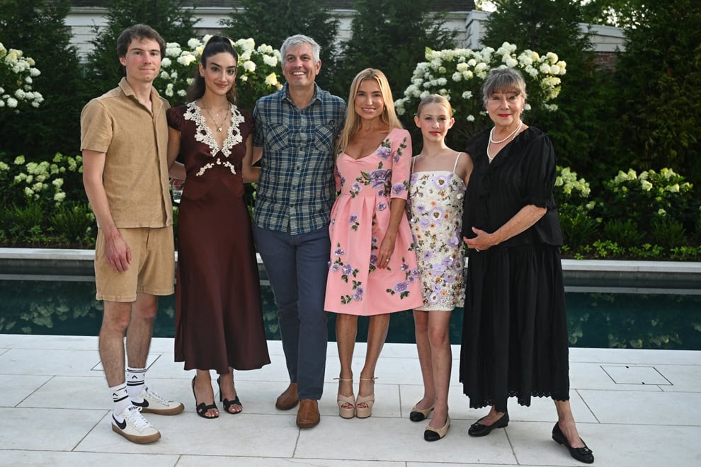 Sam Anderson, Julia Zingaro, Chris Asplundh, Tracy Anderson, Blythe Woods, Diana Ephlin Sam Anderson, Julia Zingaro, Chris Asplundh, Tracy Anderson, Blythe Woods, Diana Ephlin