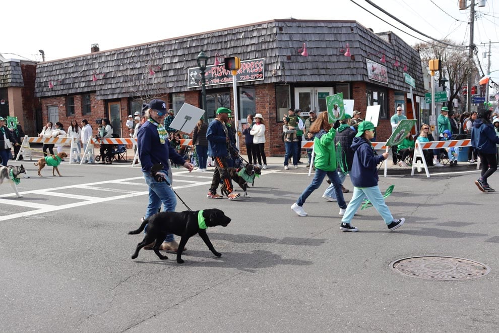 2025-hampton-bays-st-patrick-day-parade31 2025-hampton-bays-st-patrick-day-parade31