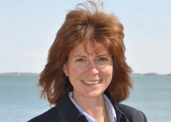 Hamptons Politics:  Linda Kabot Runs For Southampton Town Seat
