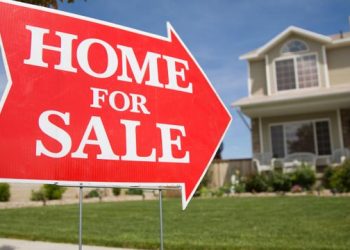 Hamptons Real Estate:  Selling Season In Full Swing