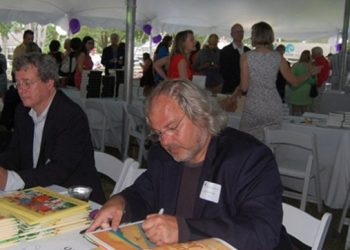 East Hampton Library Hosts Annual Authors Night Fundraiser