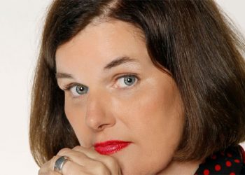 Expect An Interactive Experience When Comedienne Paula Poundstone Comes To The Hamptons