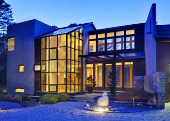 What’s Happening to the Hamptons Real Estate Market?