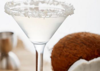 Drinks From Effen, Pinnacle, New Amsterdam, Sobieski, And Belvedere For National Vodka Day