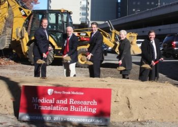 Governor Cuomo Attends Stony Brook Medicine MART Groundbreaking