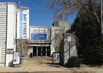 Hamptons Theater In Need Of Volunteers For 2014 Mainstage Season