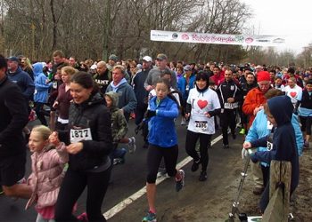 Hamptons 5K Raises $50,000 For Pediatric Cancer Research