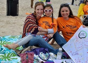 Kites Fly High Over Coopers In Support Of Uniting Against Lung Cancer