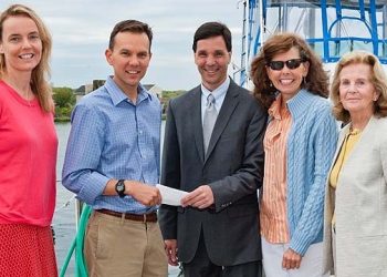 Peconic Baykeeper Awards $10K Grant For Dedicated Shellfish Spawner Sanctuary In Support Of Shinnecock Bay Restoration Project