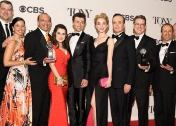 “A Gentleman’s Guide To Love & Murder” Takes Home Top Honor At 2014 Tony Awards