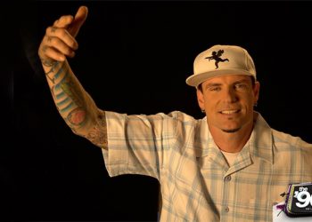 Life@Nite: Vanilla Ice Hosting National Geographic Channel’s Hamptons Ultimate ’90s #TBT Party