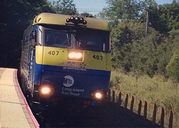 Southampton And East Hampton Supervisors Urge LIRR Officials To Make Contingency Plans For East End Of Long Island In Event Of Rail Strike