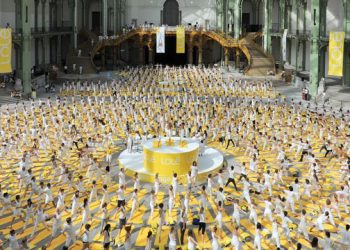 Rodney Yee And Colleen Saidman Yee Leading Lolë White Yoga Tour At Parrish Art Museum