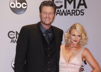 Get The Look: Miranda Lambert’s CMA Awards Old Hollywood Glam Retro Waves