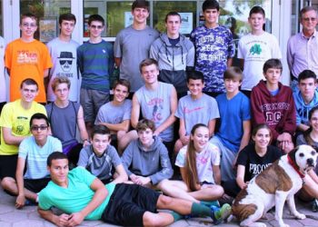 Hampton Bays Students Train With Local Animal Shelter Pets As Part Of “Running With The Pack”