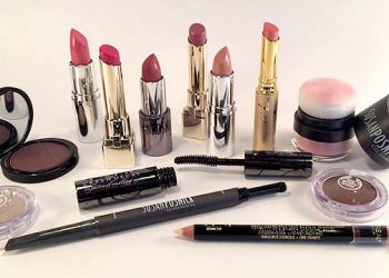 The Perfect Nudes: Sheer & Sexy Make-Up Shimmers This Season