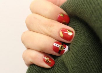 Holiday Nail Art: Santa Baby Christmas-Themed Manicure