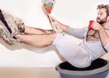 Celebrity Trainer Craig Ramsay Shares Three Easy Exercises To Burn Off Your Super Bowl Sunday Chicken Wings