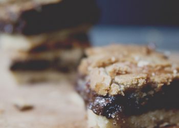 Sweet Southern Tradition: Claire Thomas’ Chocolate Pecan Derby Pie Bars