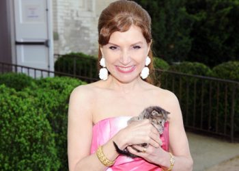 Jean Shafiroff Hosts Southampton Animal Shelter Summer Kick-off Party
