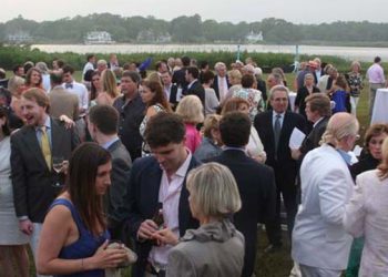 East End Hospice Holding Summer Gala At Sandacres Estate