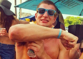 Chatterbox: Rob Gronkowski And Blake Griffin “Drop A T” At The Tuna