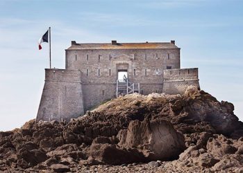 Town Of Southold Passes New Law Prohibiting Rentals Of Fewer Than Fourteen Days