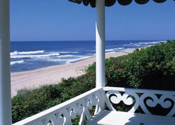 Hamptons Real Estate Roles: A Look At The Manager