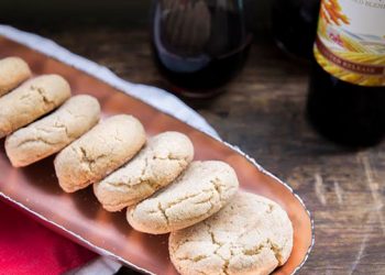Holiday Season Sweets: Woodbridge Harvest Spiced Mulled Wine Cookies