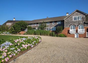 East Hampton Historical Society Hosting Annual Holiday Weekend Hamptons House & Garden Tour