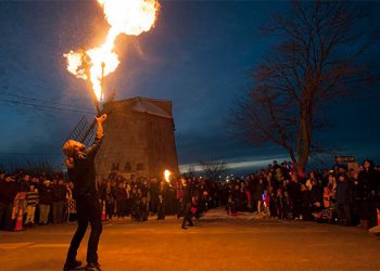 Ice Carving, Fire Dancers, And Winter Favorites On Display During Hamptons HarborFrost Festival