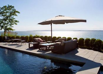 Trending In The Hamptons: The Secret Trade Industry Connections