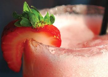 Memorial Day Weekend Entertaining: 13 Cocktail Options That Will Pair Well With Any BBQ Menu