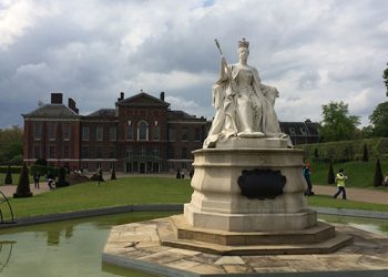 Terrorism Warnings Abroad Bringing New Tourists To The Hamptons